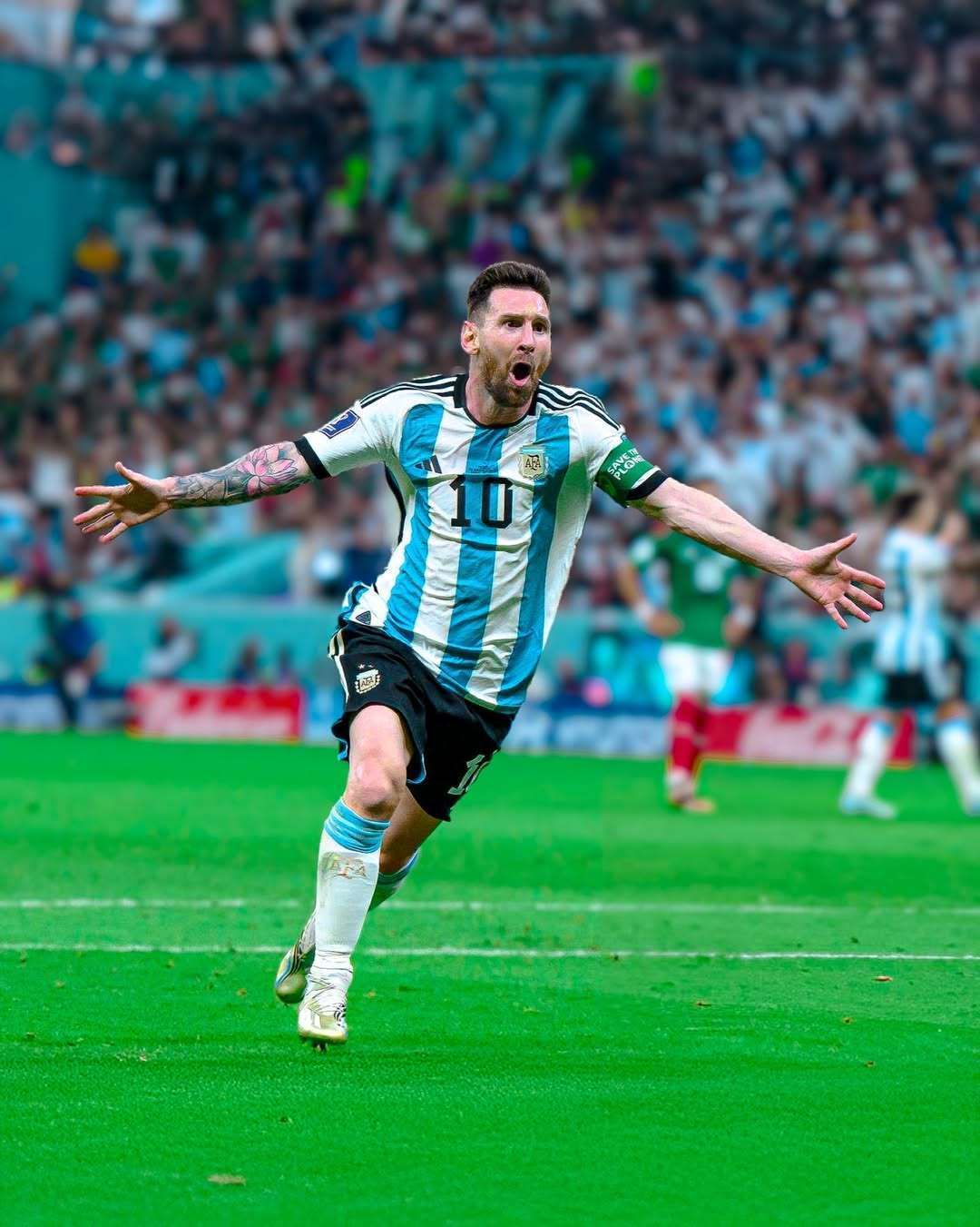 卢宁：不认为我拯救了阿隆索，球队新老交替需要适应很正常（卢宁：谈不上拯救阿隆索，球队新老交替的适应期很正常）